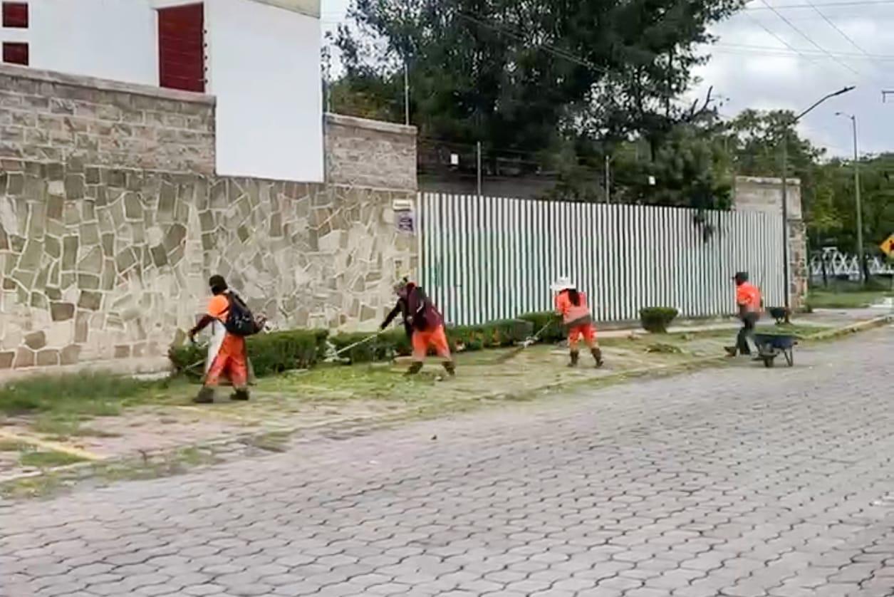 Ayuntamiento capitalino mejoró y embelleció áreas públicas esta semana en cinco comunidades para disfrute de las familias